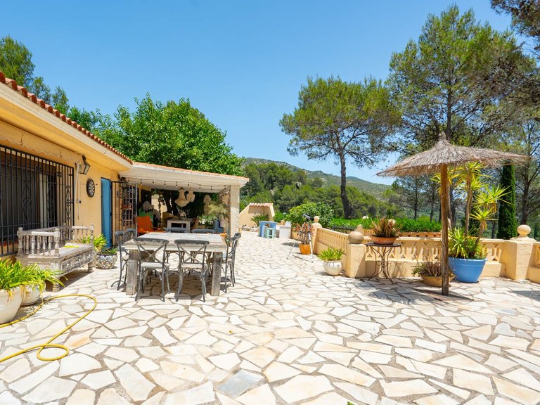 Villa for Sale in Comunidad valenciana, Jalon - Xalo, Alicante 59