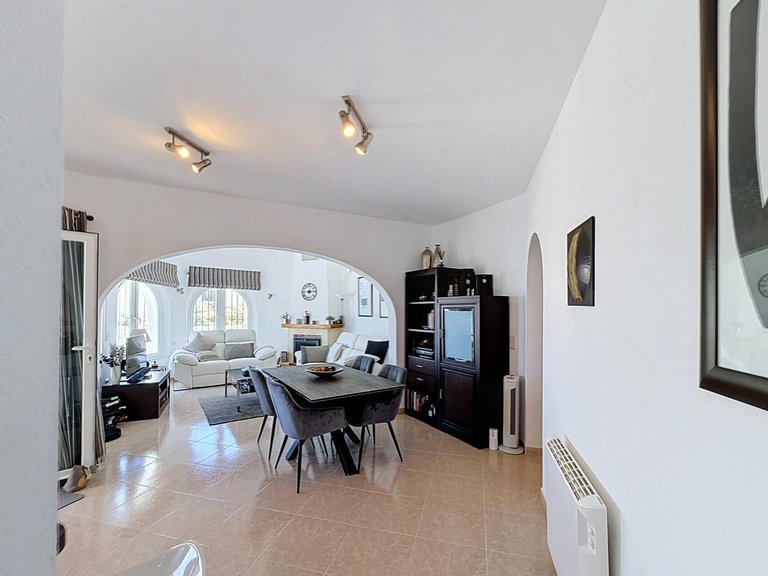 Villa for Sale in El Higuerón, Mijas, Malaga 3