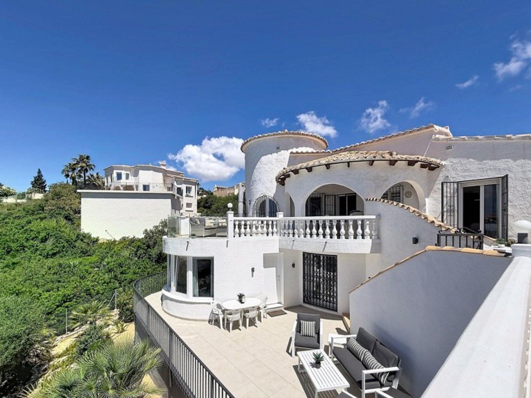 Villa for Sale in El Higuerón, Mijas, Malaga 37