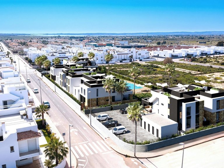 Villa for Sale in Lo Marabu, Rojales, Alicante 9