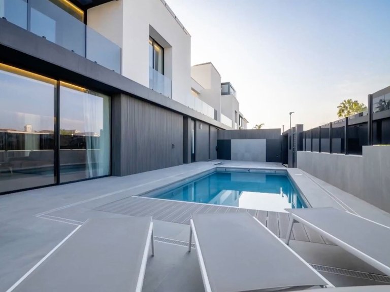 Villa for Sale in PLAYA, Alfaz Del Pi, Alicante 4