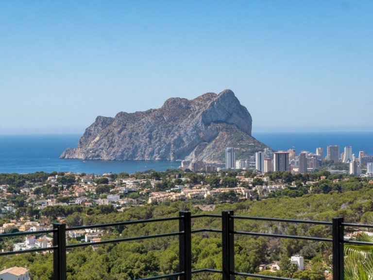 Villa for Sale in Benissa pueblo, Benissa, Alicante 19