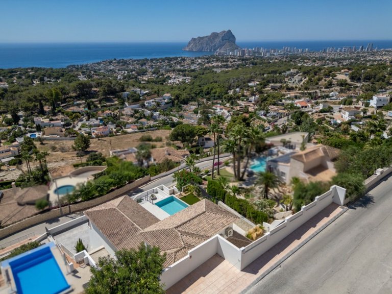Villa for Sale in Benissa pueblo, Benissa, Alicante 24