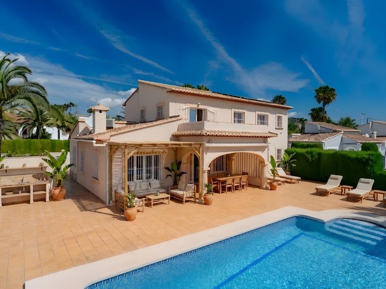 Villa for Sale in La vallesa, Calpe, Alicante 1