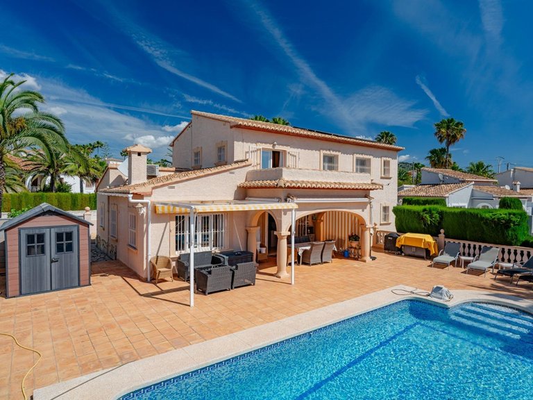 Villa for Sale in La vallesa, Calpe, Alicante 2