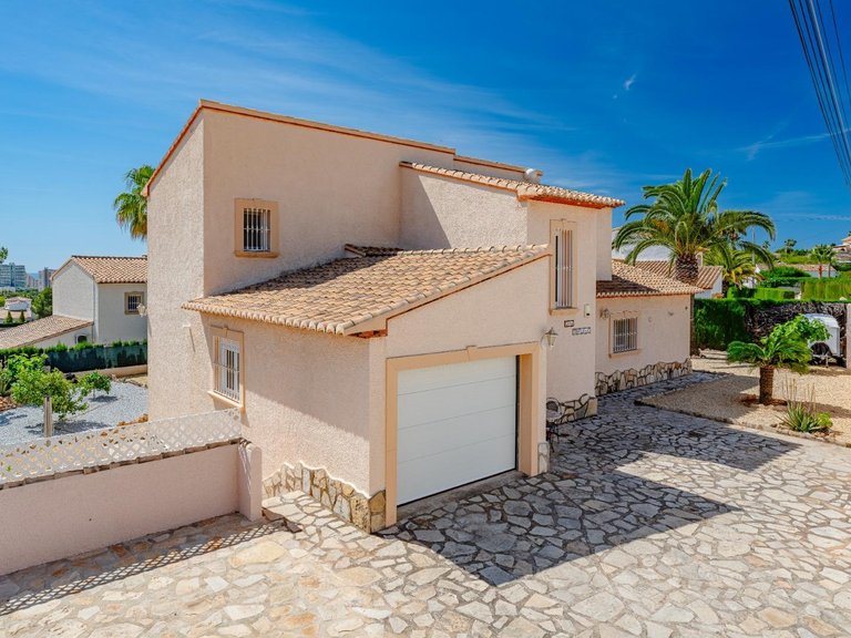 Villa for Sale in La vallesa, Calpe, Alicante 44