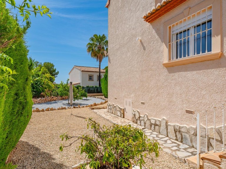 Villa for Sale in La vallesa, Calpe, Alicante 46