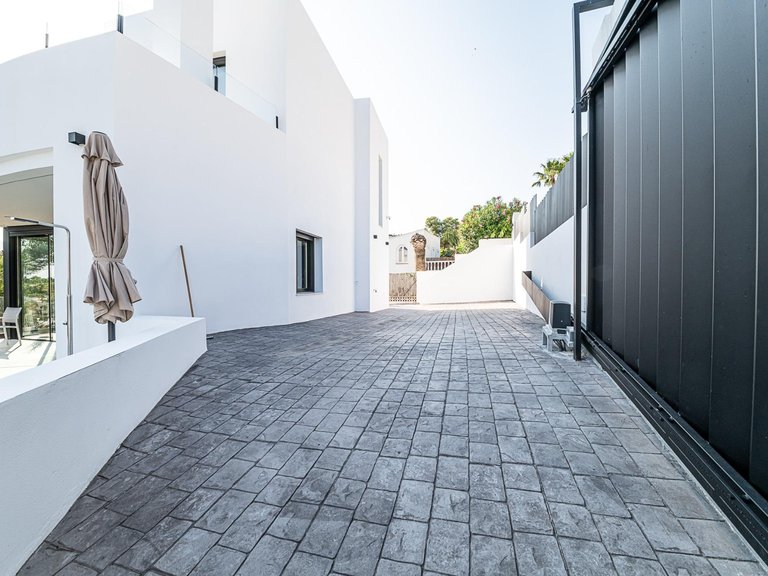 Villa for Sale in La Fustera, Benissa, Alicante 36