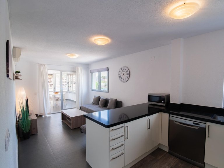 Apartment for Sale in Playa de Fossa-Levante, Calpe, Alicante 1