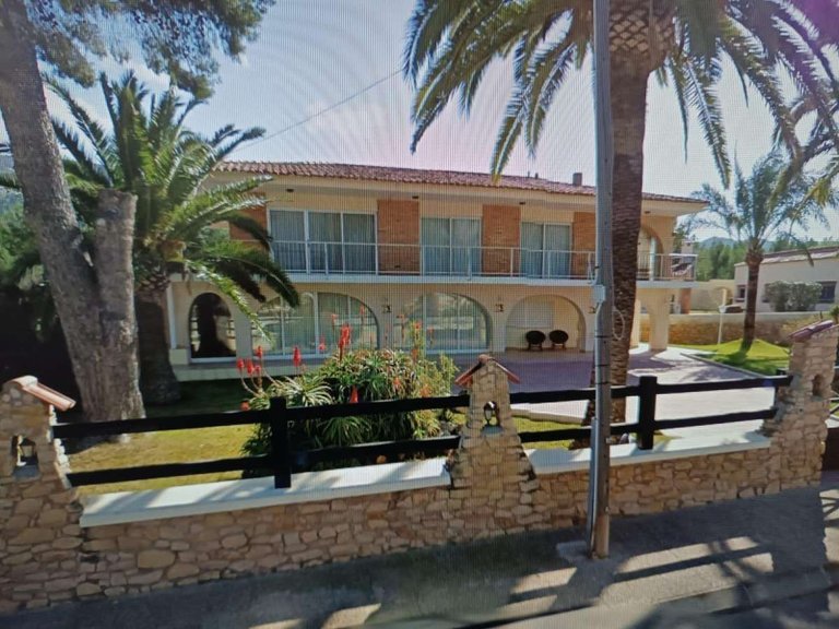 Villa for Sale in Alfaz Del Pi, Alicante 10