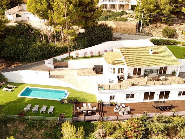 Villa for Sale in Oltamar, Calpe, Alicante 37