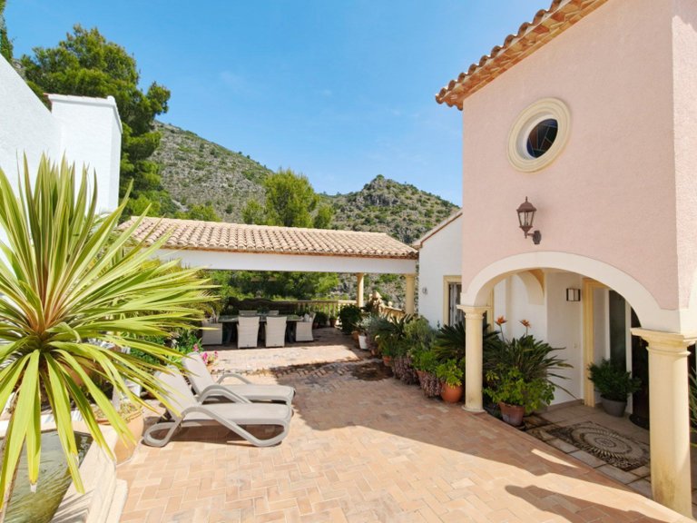 Villa for Sale in Centro urbano 4, Pego, Alicante 6