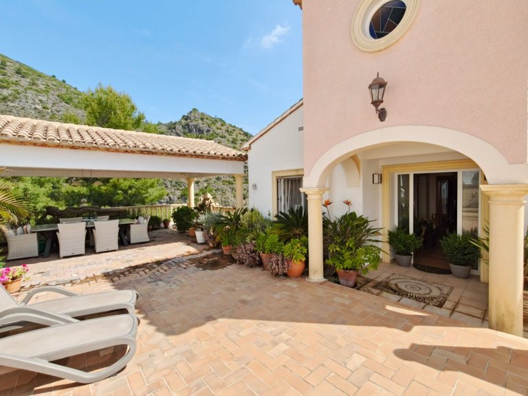 Villa for Sale in Centro urbano 4, Pego, Alicante 7