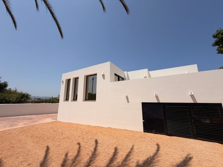 Villa for Sale in Northern spain, Ansoain, Navarra 41