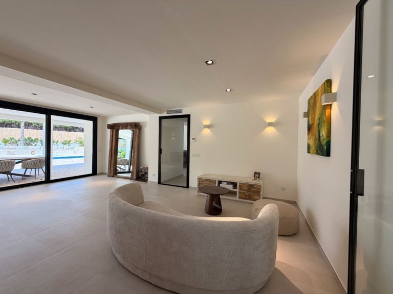 Villa for Sale in Northern spain, Ansoain, Navarra 9