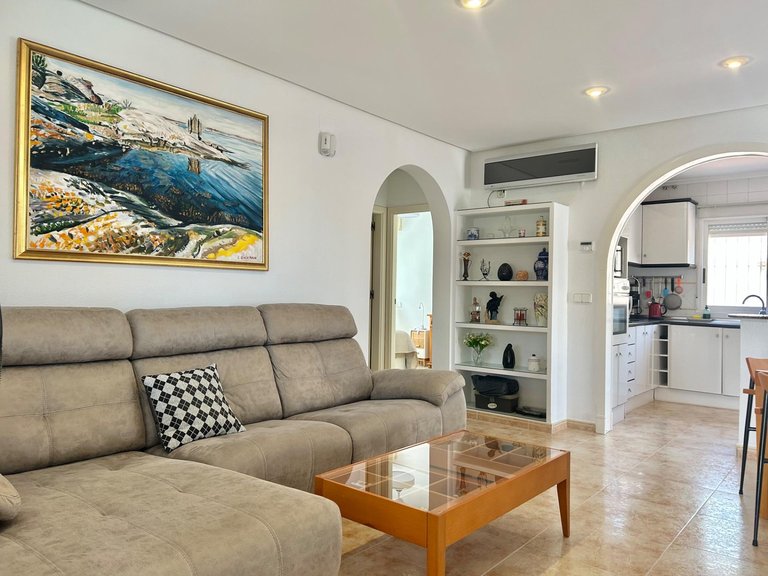 Villa for Sale in Costa Blanca Torrevieja, Alicante 11