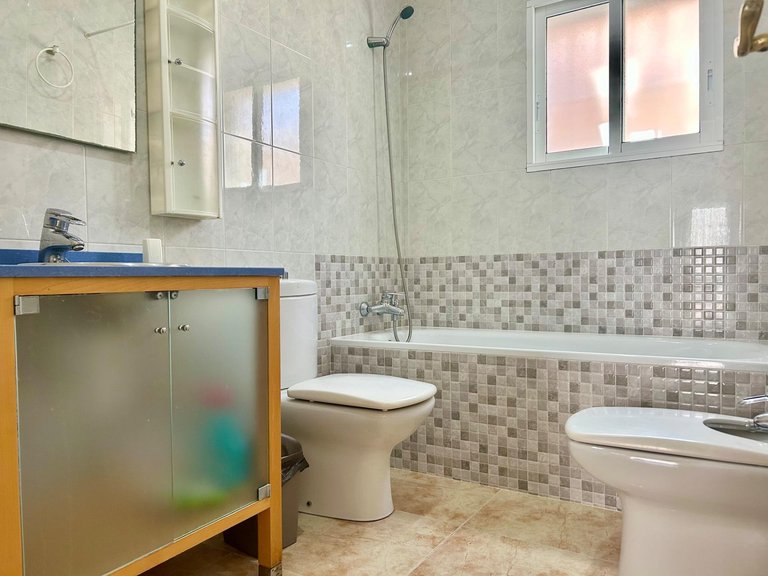 Villa for Sale in Costa Blanca Torrevieja, Alicante 18