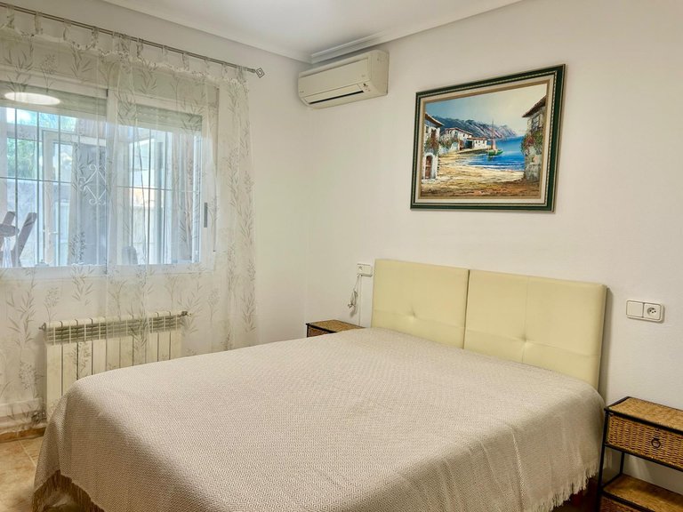 Villa for Sale in Costa Blanca Torrevieja, Alicante 20