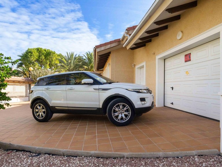 Villa for Sale in Costa Blanca Cabo Roig, Alicante 43