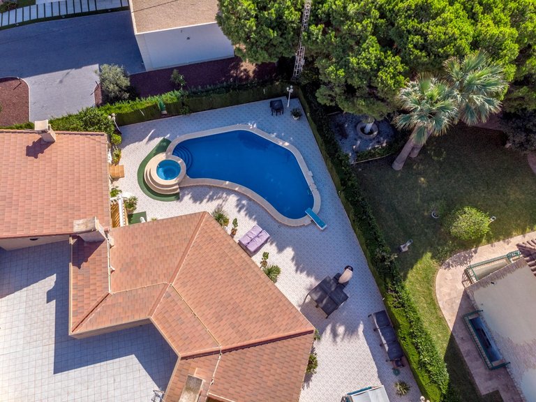 Villa for Sale in Costa Blanca Cabo Roig, Alicante 6