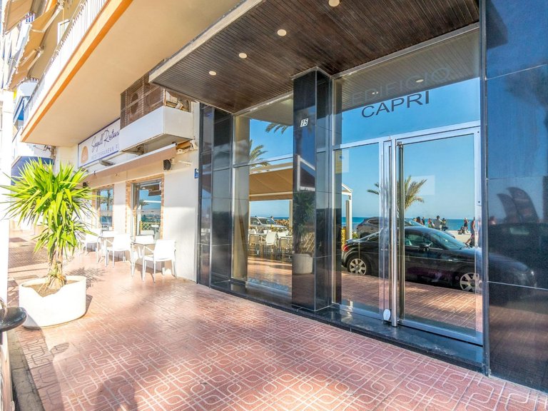 Apartment for Sale in Costa Blanca Torrevieja, Alicante 22