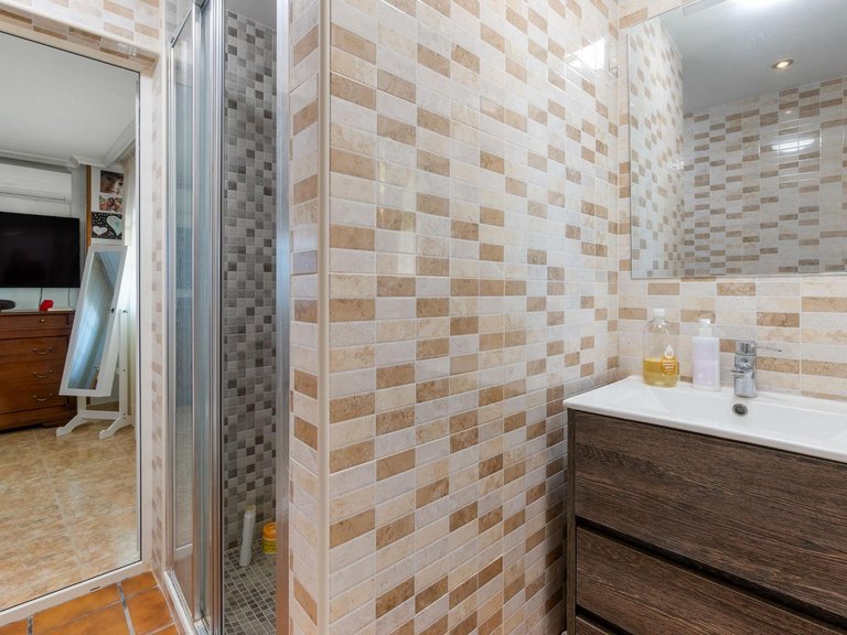 Villa for Sale in Costa Blanca Torrevieja, Alicante 28