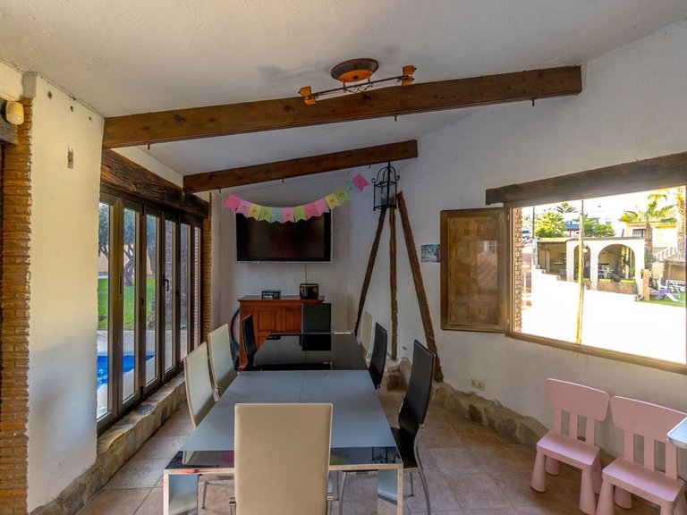 Villa for Sale in Costa Blanca Torrevieja, Alicante 36