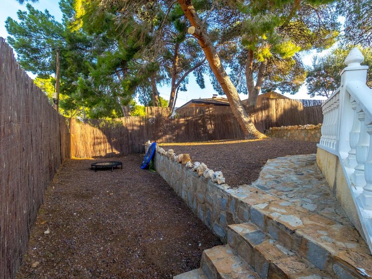 Villa for Sale in Costa Blanca Torrevieja, Alicante 40