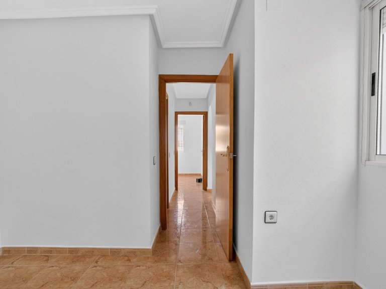 Apartment for Sale in Torrevieja, Alicante 21