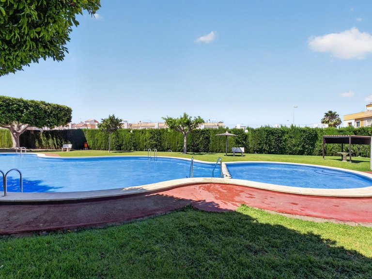 Apartment for Sale in Torrevieja, Alicante 24