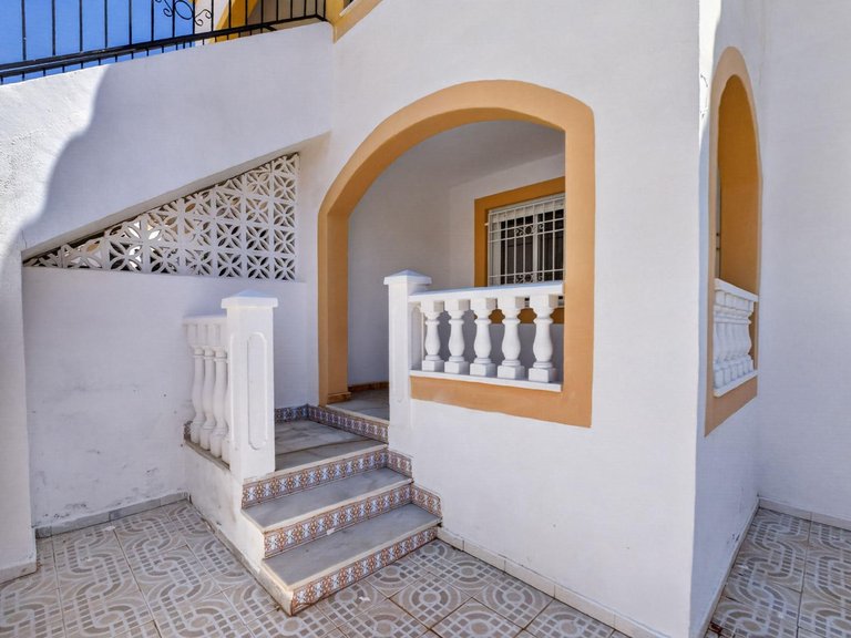 Apartment for Sale in Torrevieja, Alicante 6