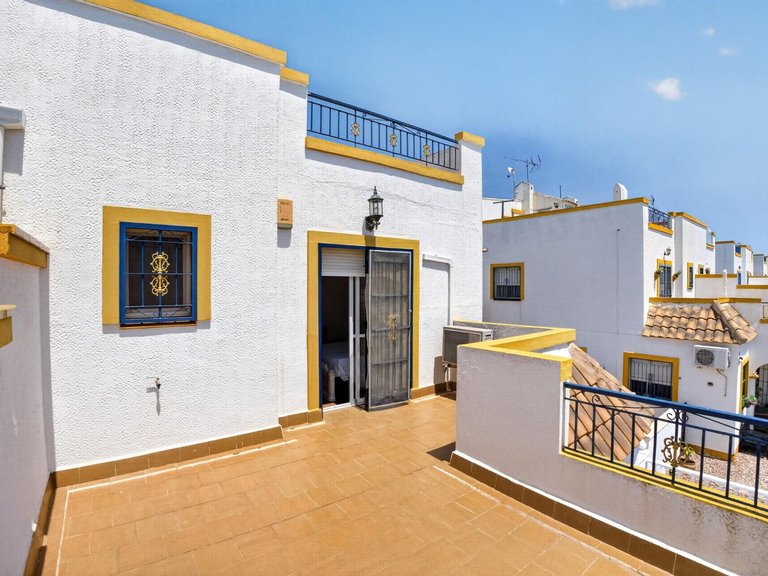Town House for Sale in Torrevieja, Alicante 21