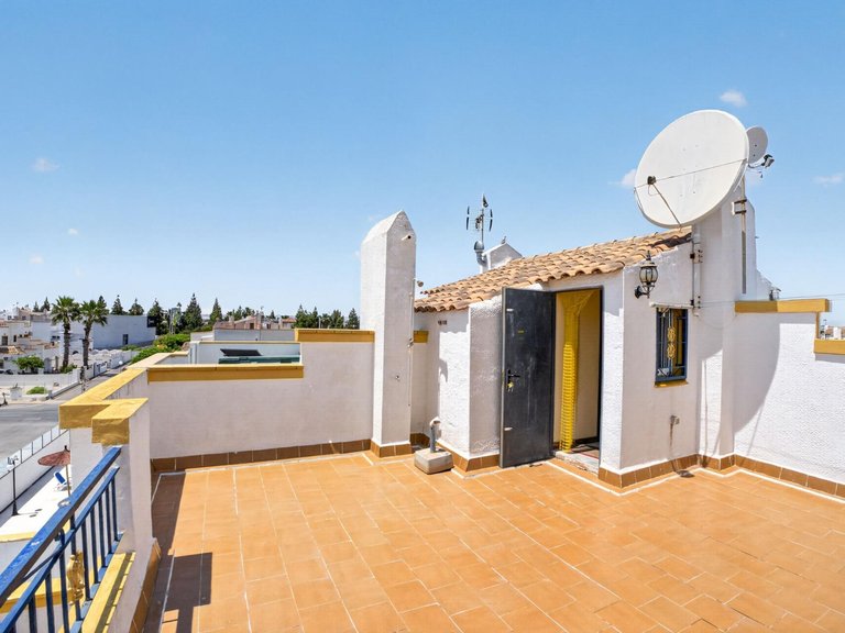 Town House for Sale in Torrevieja, Alicante 25