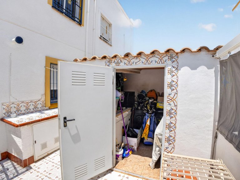 Town House for Sale in Torrevieja, Alicante 28