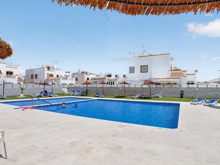 Town House for Sale in Torrevieja, Alicante 32