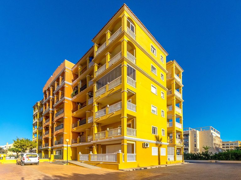 Penthouse for Sale in Torrevieja, Alicante 29