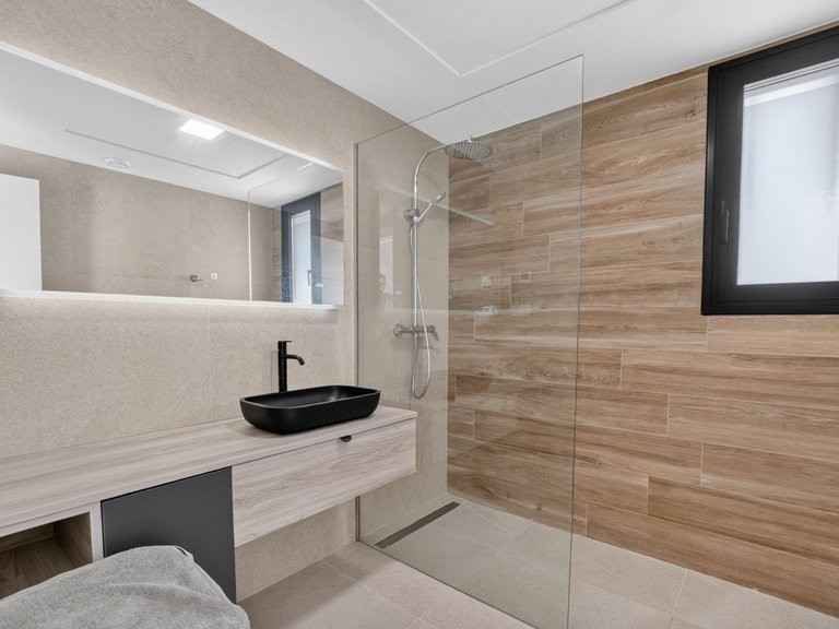 Villa for Sale in Guardamar Del Segura, Alicante 25