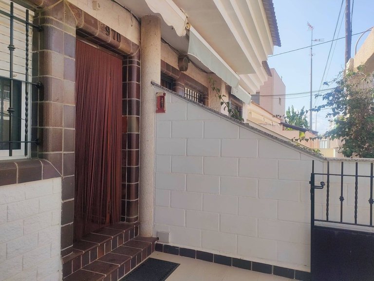 Town House for Sale in Pilar De La Horadada, Alicante 1