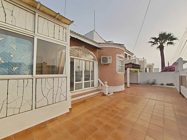 Villa for Sale in Costa Blanca Torrevieja, Alicante 4