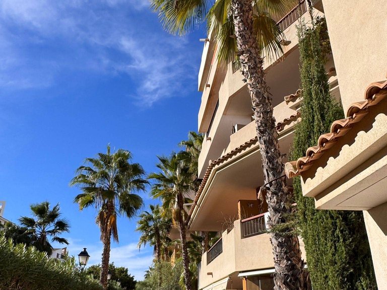 Apartment for Sale in Costa Blanca Torrevieja, Alicante 6