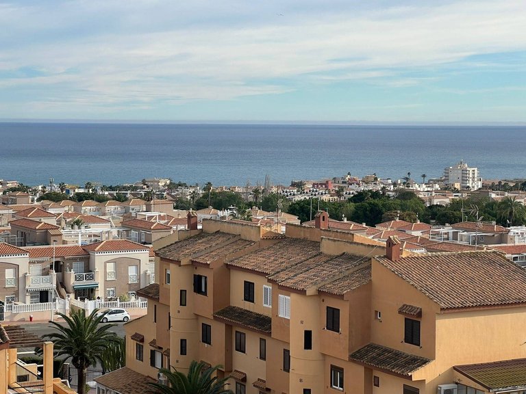 Apartment for Sale in Torrevieja, Alicante 24