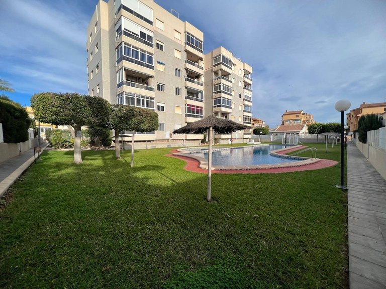 Apartment for Sale in Torrevieja, Alicante 26