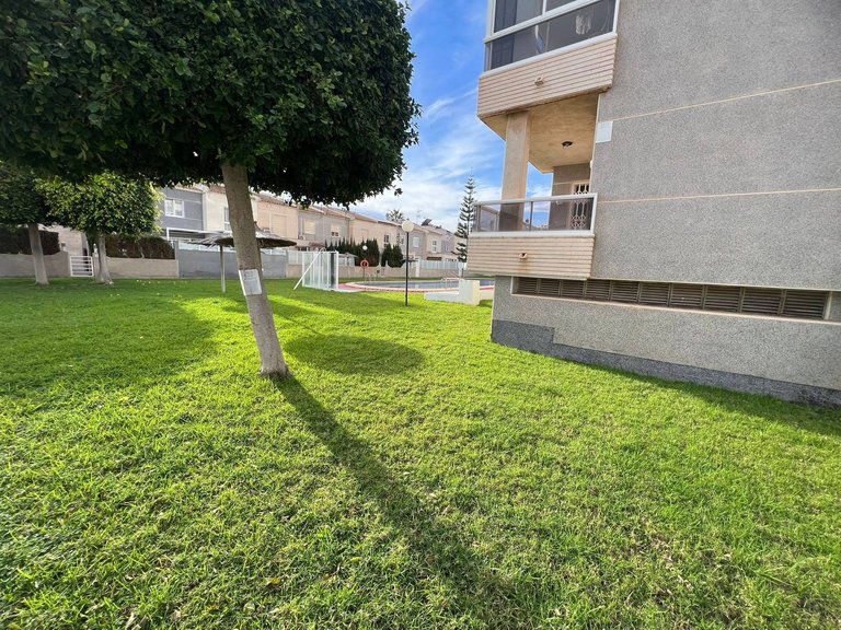 Apartment for Sale in Torrevieja, Alicante 27