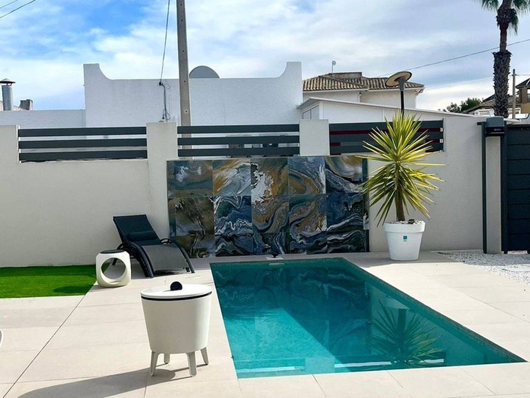 Villa for Sale in Inland San Miguel De Salinas, Alicante 3