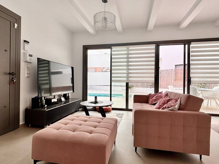 Villa for Sale in Inland San Miguel De Salinas, Alicante 4