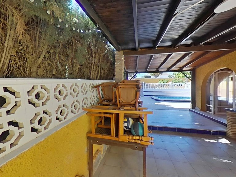 Villa for Sale in Costa Blanca Torrevieja, Alicante 14