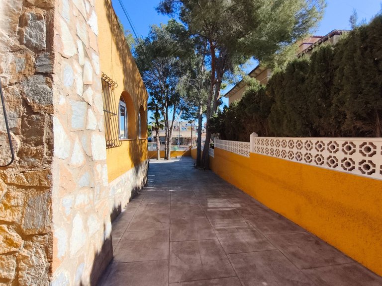 Villa for Sale in Costa Blanca Torrevieja, Alicante 21