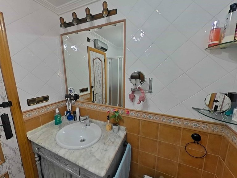 Villa for Sale in Costa Blanca Torrevieja, Alicante 36
