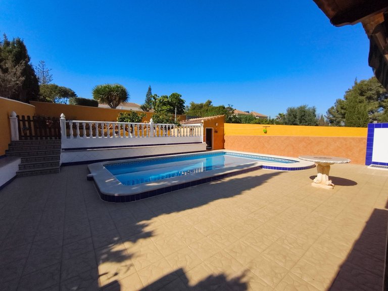 Villa for Sale in Costa Blanca Torrevieja, Alicante 44