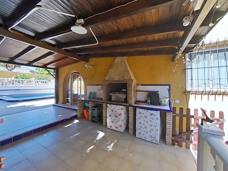 Villa for Sale in Costa Blanca Torrevieja, Alicante 7